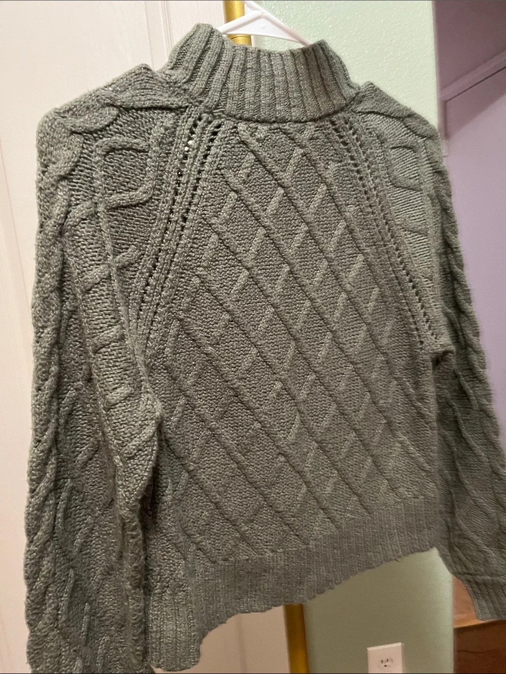 American Eagle Outfitters Gray Cable Knit Mock Neck Sweater Sz Small Womens